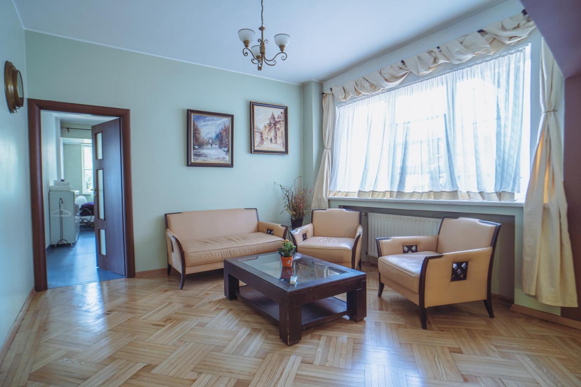 Luxuria Central Villa Bukarest Kültér fotó